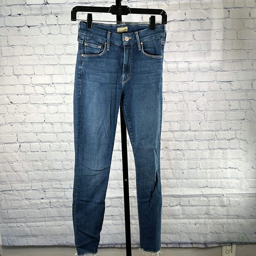 👖 MOTHER Frayed Hem Skinny Jeans Size 25